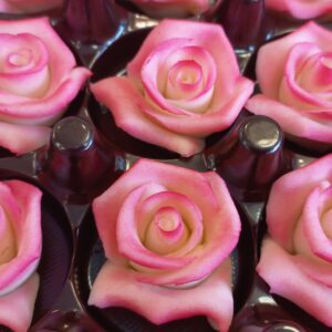 Martsipaniroos väike varjundiga roosa