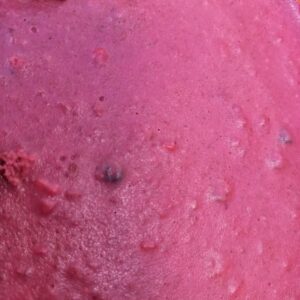 Krõbe kasutusvalmis täidis küpsisetükkidega ning punaste marjadega 200g