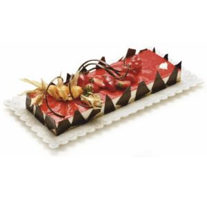 Plastist alus pitsiäärega 17cmx35cm